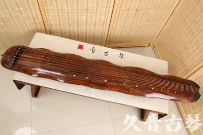 阳江市●久音古琴  ●今日推荐20240831  【断纹蕉叶】